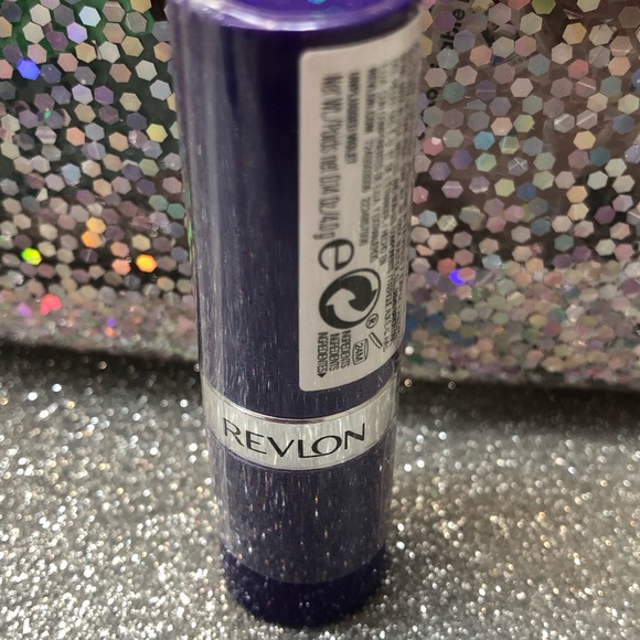 BN-Still Sealed! Revlon Lipstick Unplugged Violet - Picture 3 of 3